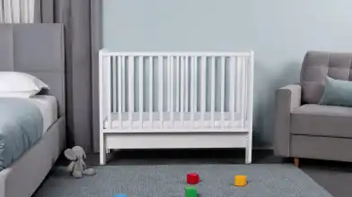 Детская кровать для новорожденного Born с продольным маятником фото - 1 - превью