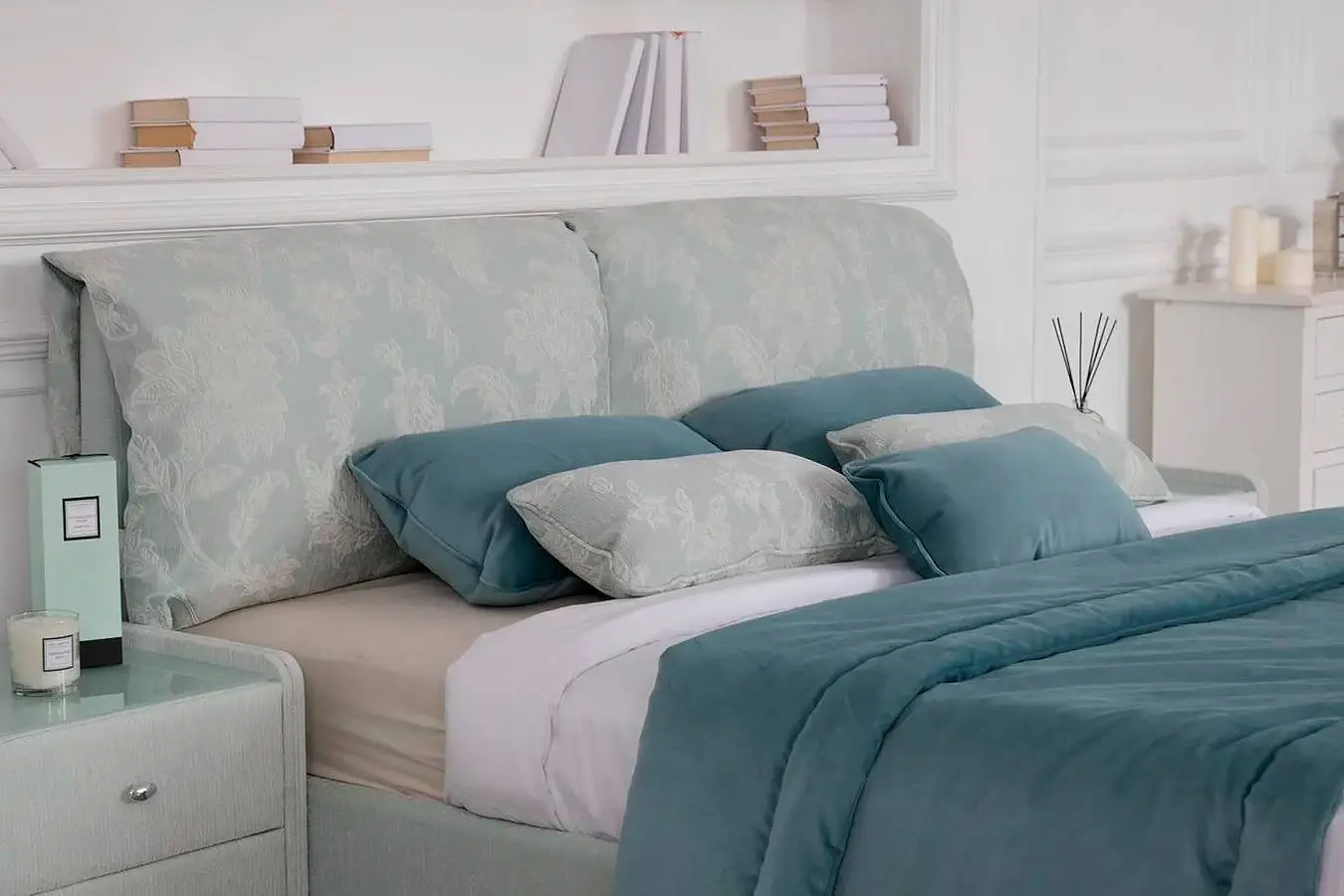 Мягкая кровать Milana New I с подушками для изголовья Askona фотография товара - 2 - большое изображение